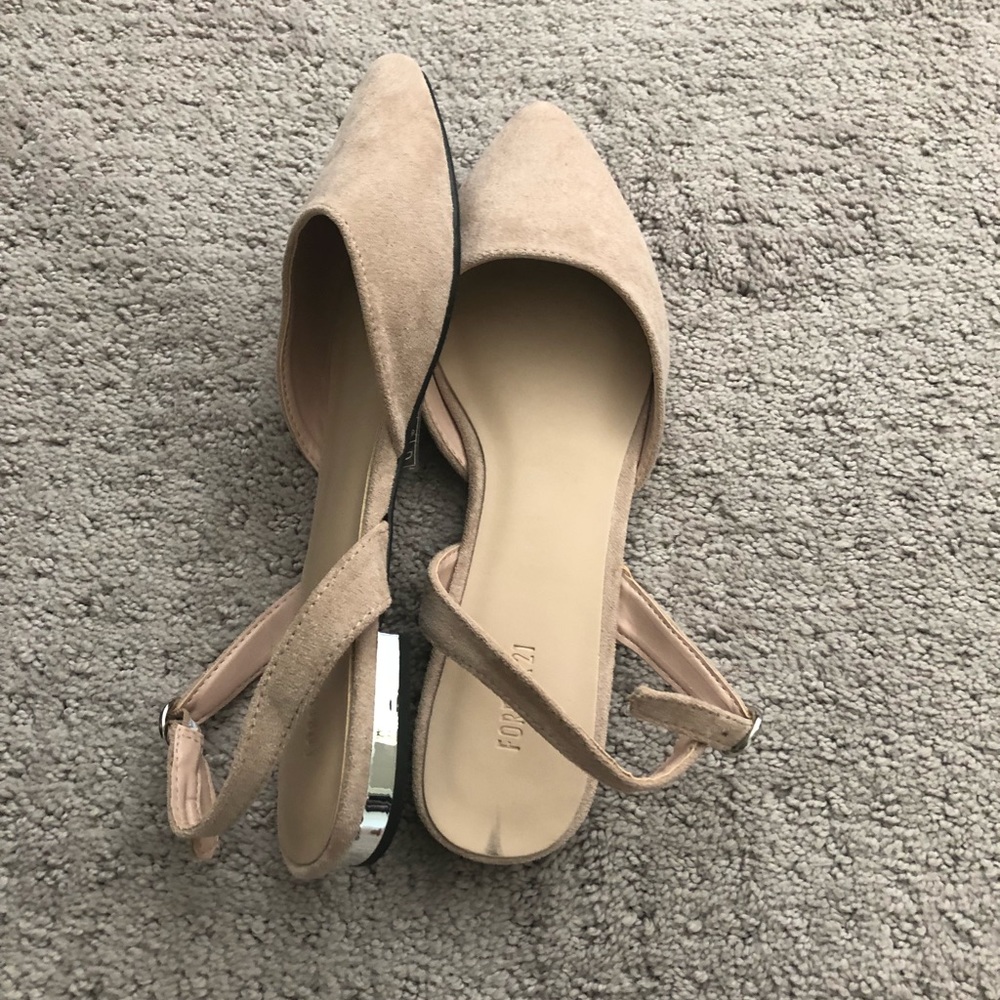 Nude, suede flats